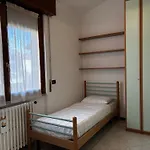 Casa Ganda - Larihome A73 公寓