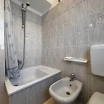 Casa Ganda - Larihome A73 公寓 *